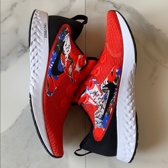 NWT Nike Legend React floral - Picture 8 of 8